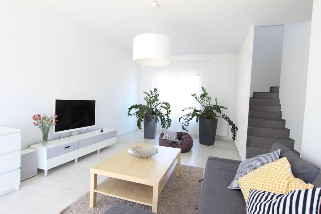 Equilibrium Apartments อุสตรอเนียมอร์สเกีย ภายนอก รูปภาพ